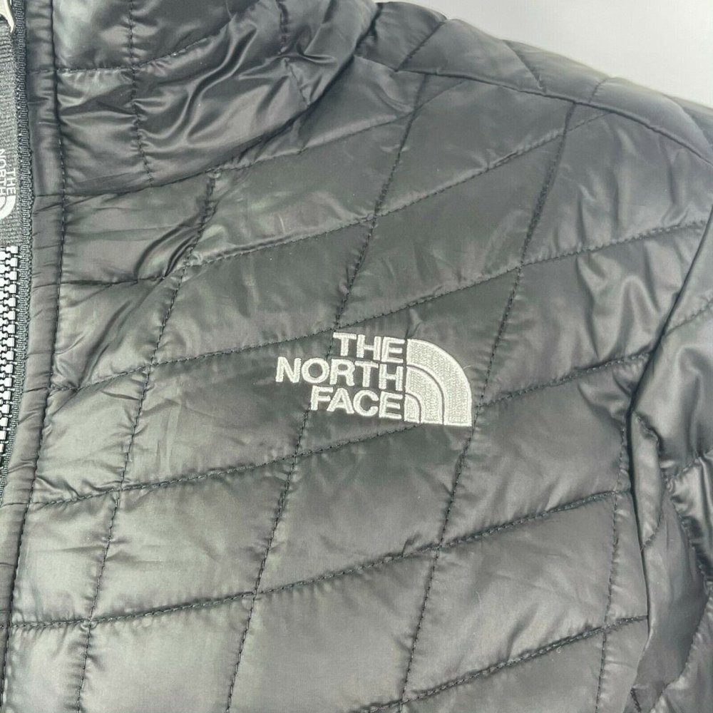 The North Face Thermoball Eco Girls Jacket - Picture 3 of 9